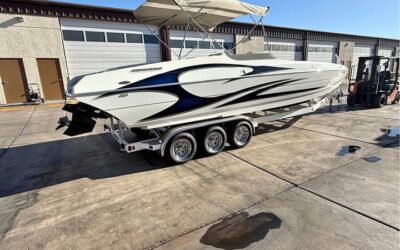 2007 Howard 28 Deck Boat
